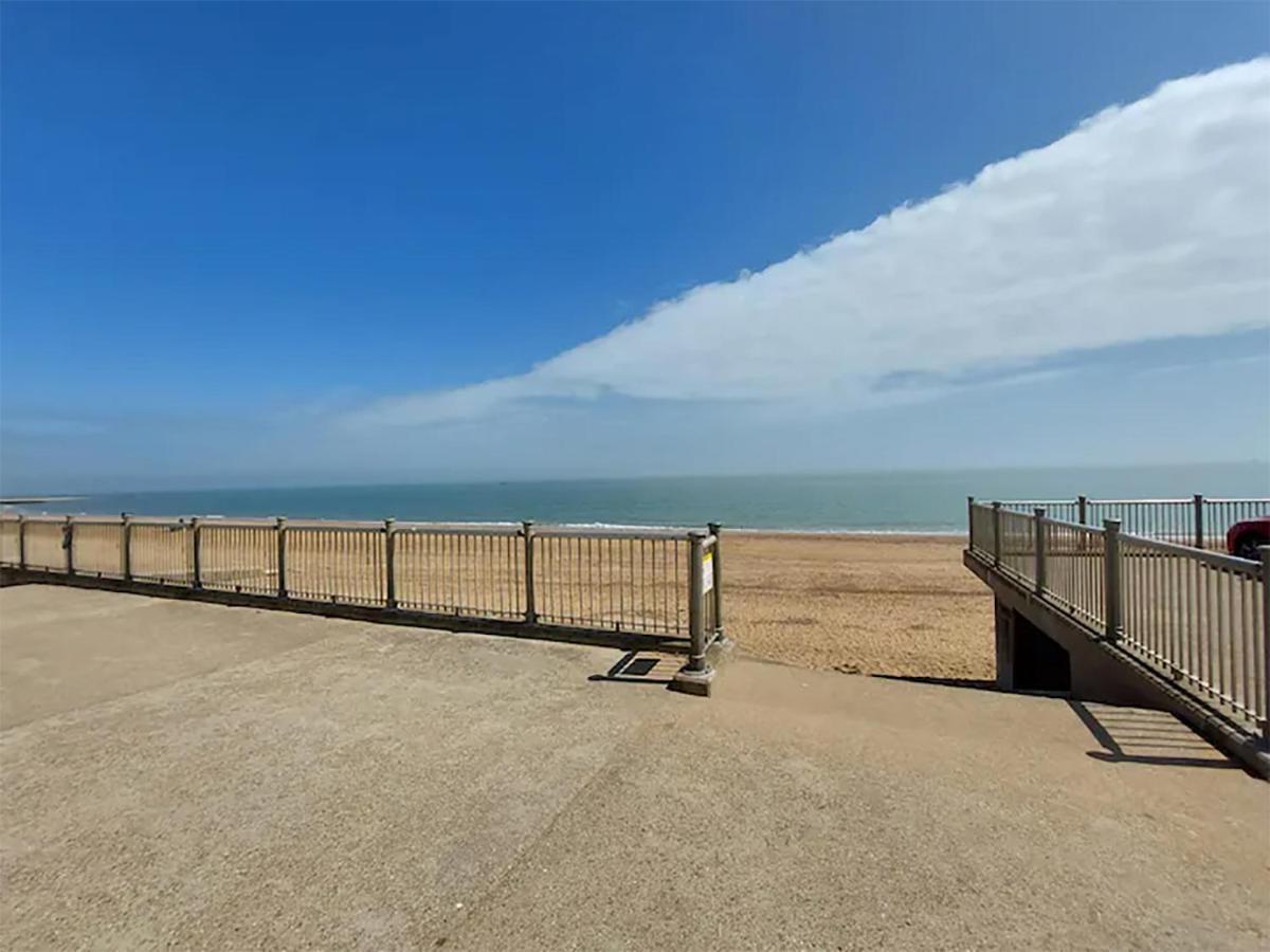 Sohot Stays Royal Sands Seaview Apt Free Parking Sleeps 4 Ramsgate Buitenkant foto